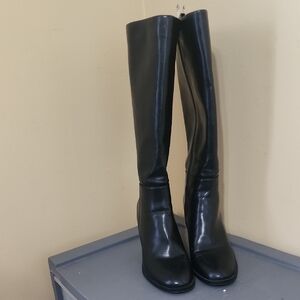 Unisa Black Heeled Kanna Style9 Knee-High Boots